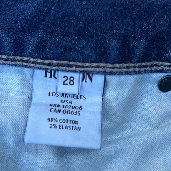 Hudson Beth mid rise baby boot jeans back pockets button closed size 28 long - Picture 9 of 14